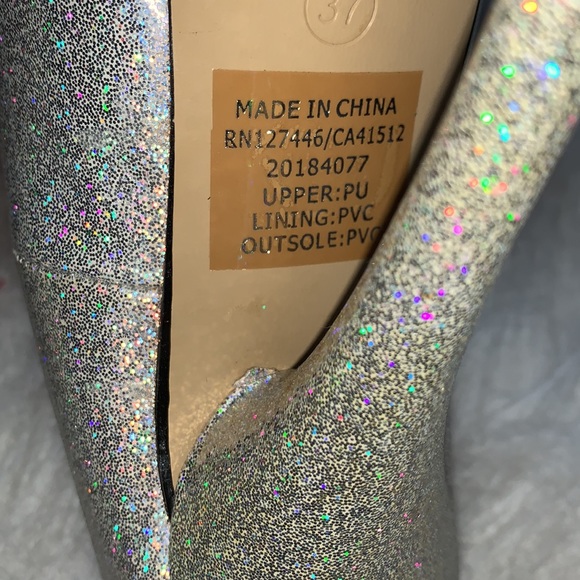🔥 Iron Fist disco peep toe heels Silver 6 NIB - Picture 5 of 7
